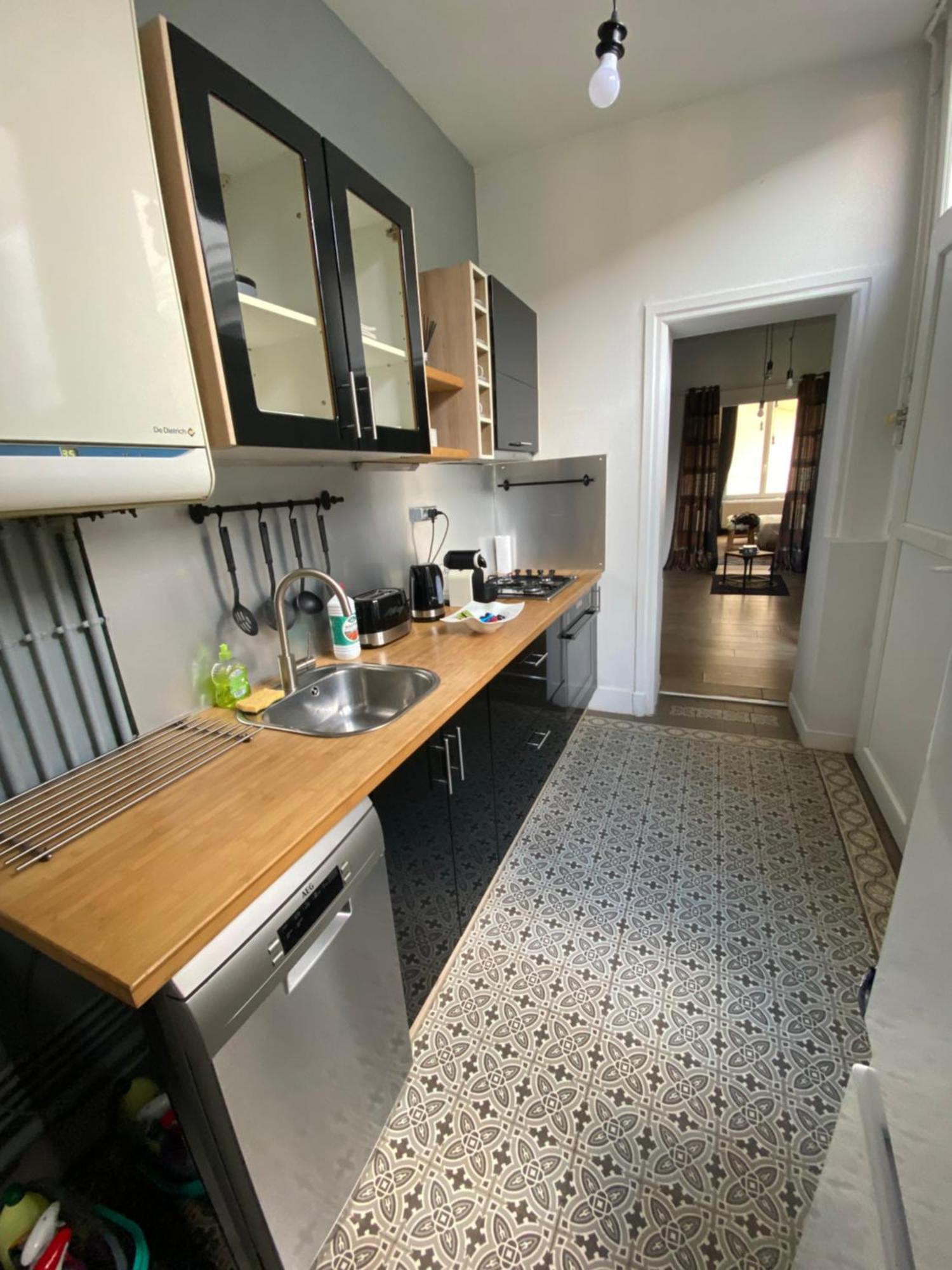 Appartement Hyper Centre Reims Le Gite Du Sorcier Bagian luar foto